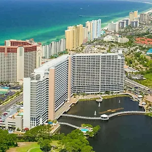 Laketown Wharf Iii Holiday home